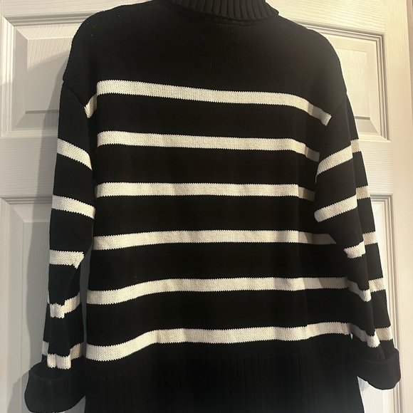 Old Navy Sweaters - Old Navy Black and White Striped Turtleneck Sweater